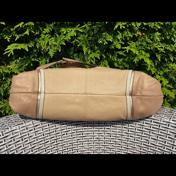 Coach Ashley Spectator Leather Carryall Bag - Picture 3 of 8